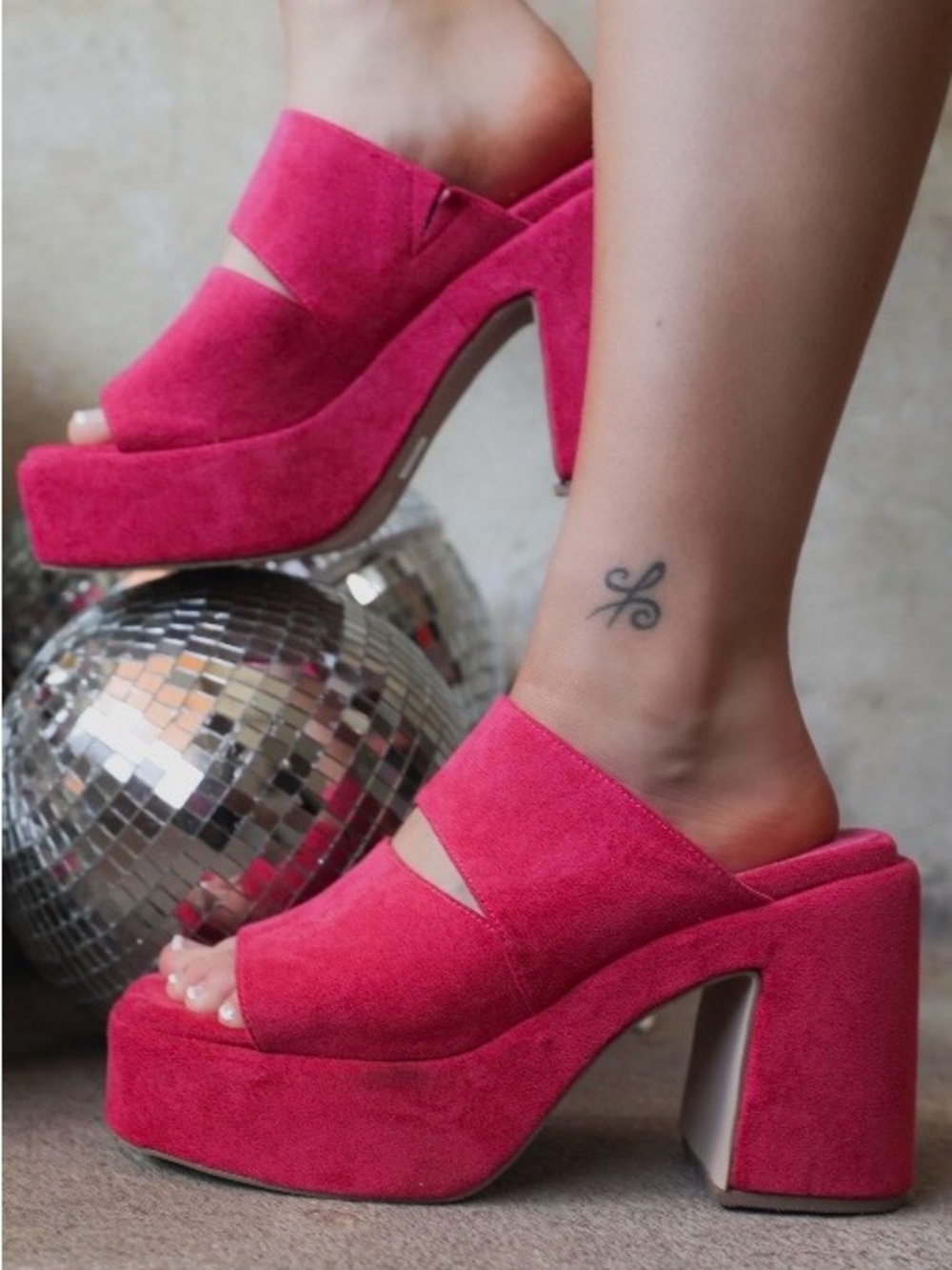 Coconuts by Matisse Pink Suede Platform Mules